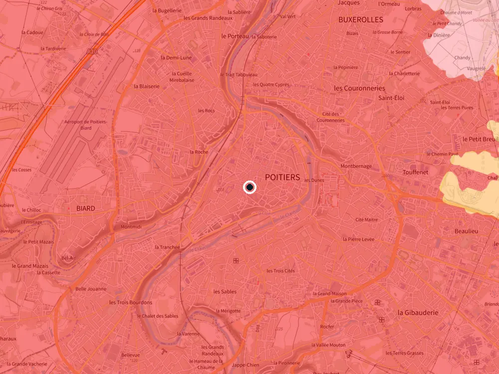 Carte des restrictions de vol pour les drones autour de Poitiers